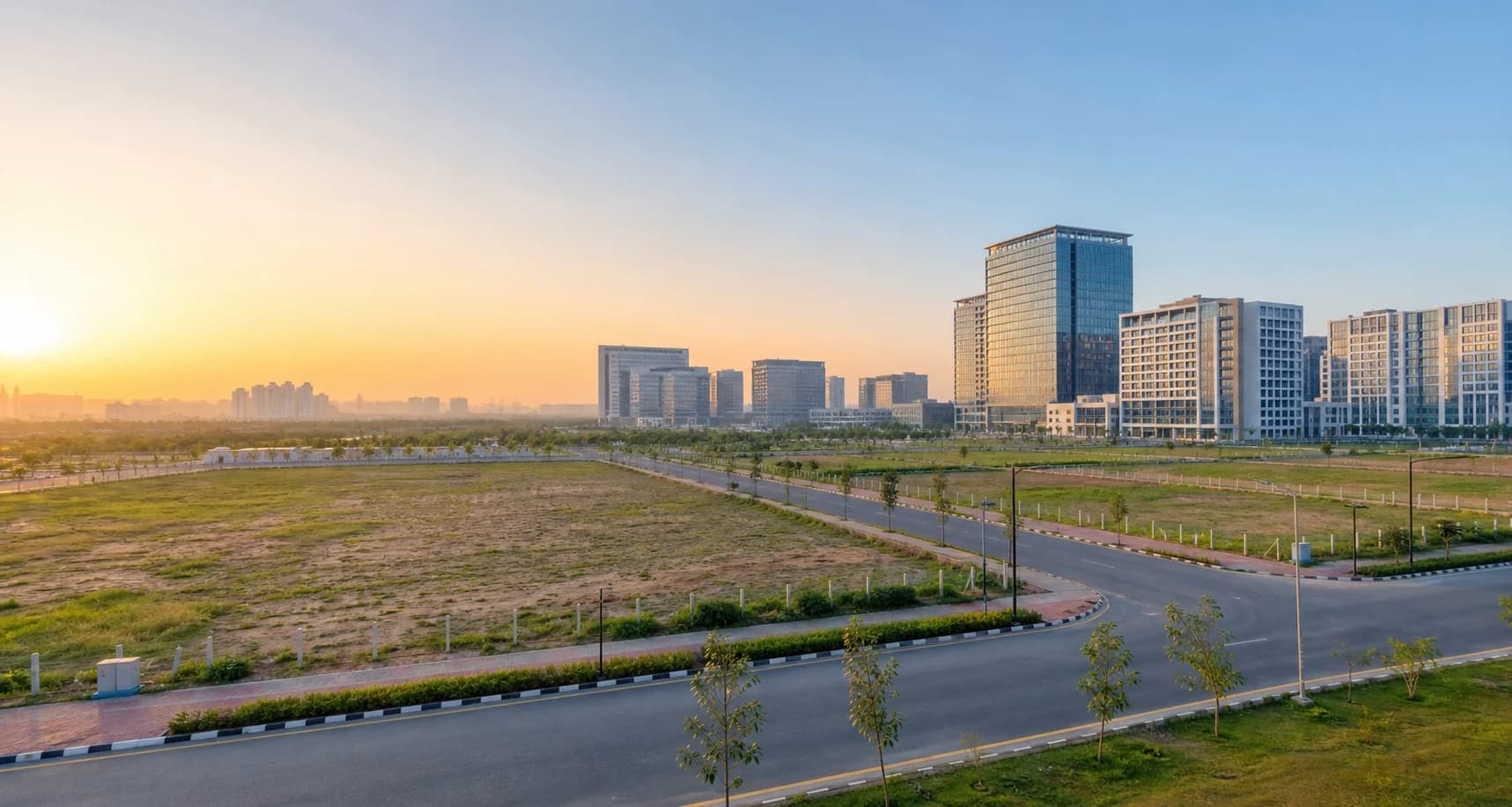 Commercial land investment opportunity near a growing Indian business district