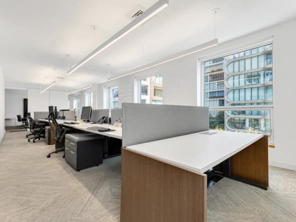 Premium shop and showroom space